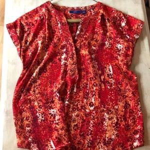 Red/orange/white colors tunic